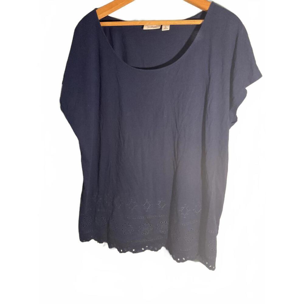 LL Bean Navy Blue Women's Tunic Top with Eyelet Detail Large
